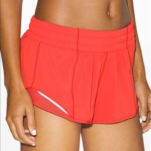 Lulu lemon hotty hot shorts